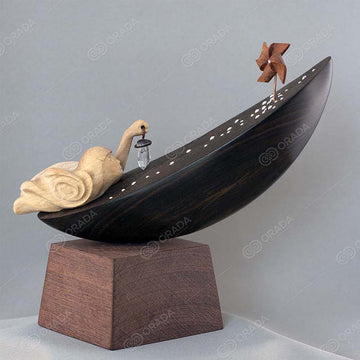 Miyo rising to heaven